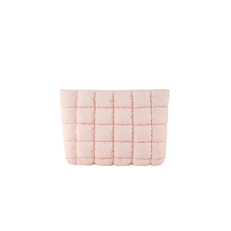 The Glamour Pouch