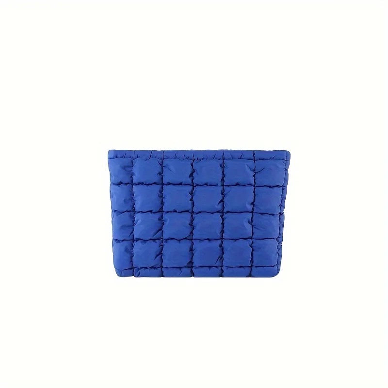 The Glamour Pouch