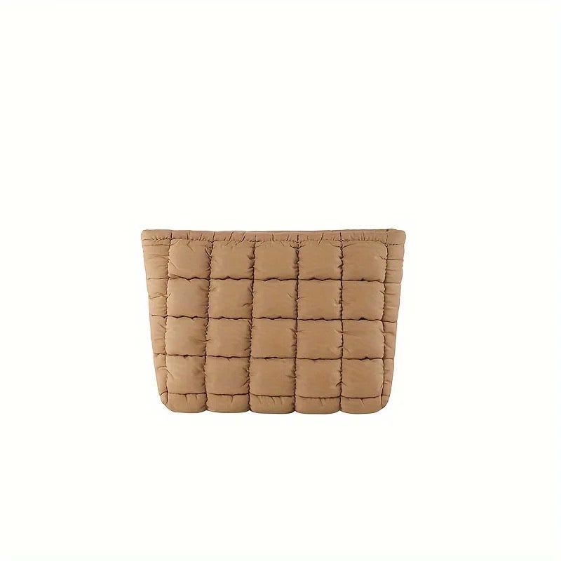 The Glamour Pouch